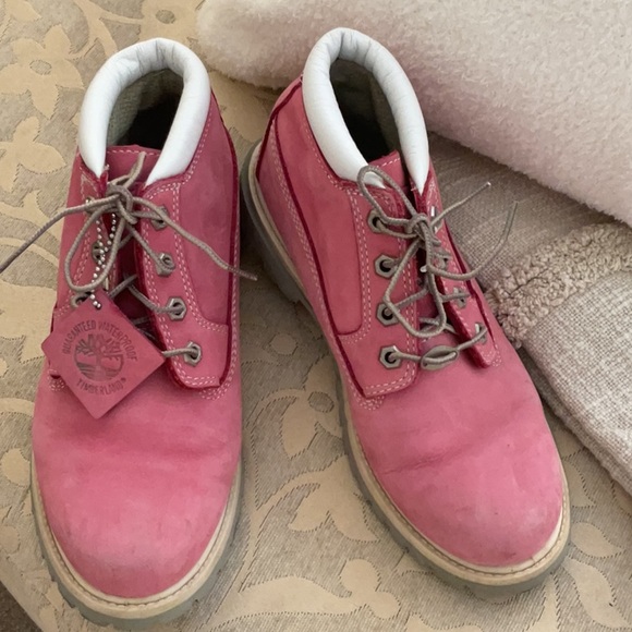 Women's Nellie Waterproof Chukka GUC - Picture 2 of 16